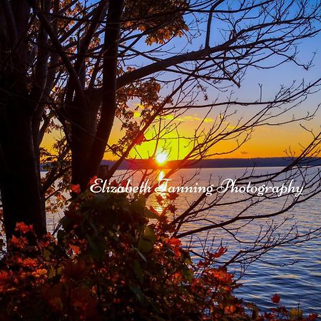 Sea Mist Waterfront B&B Camano 외부 사진